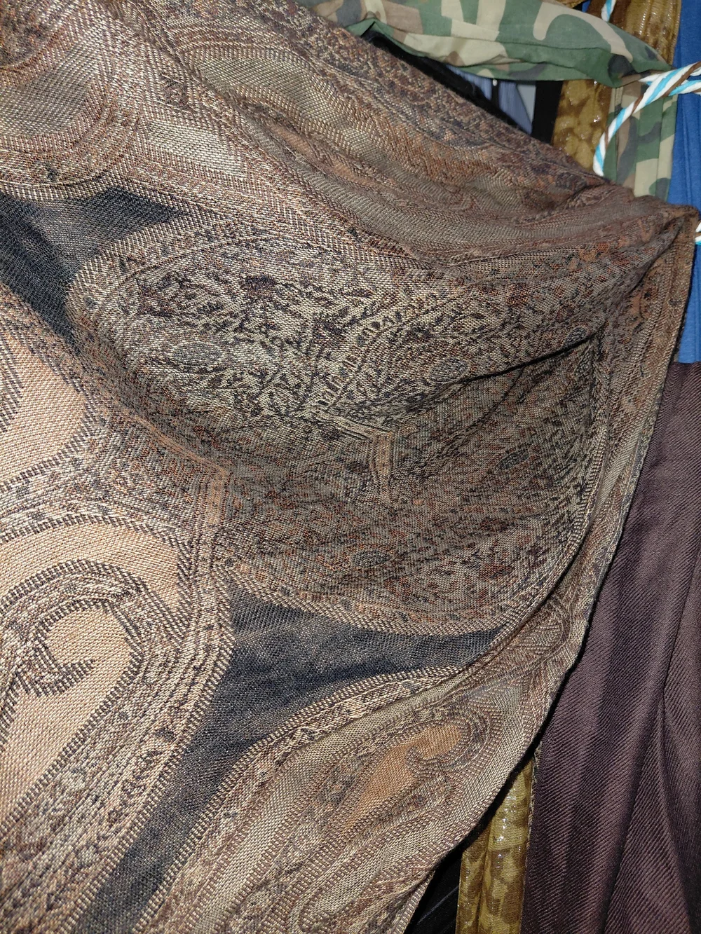 24 Count | Women’s Scarf Collection